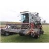 Image 1 : GLEANER F COMBINE C/W 7 BELT PICK UP