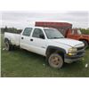 Image 2 : 2001 CHEV 1 TON 4X4 CREWCAB