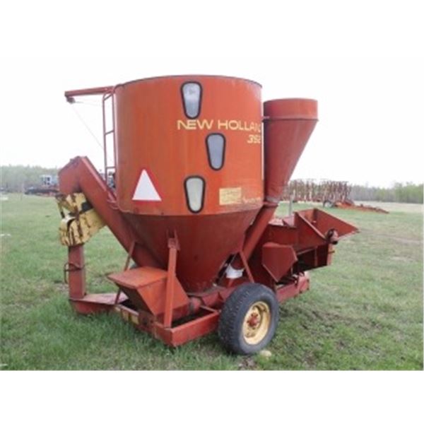 NEW HOLLAND 352 MIXER MILL