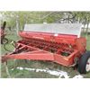 Image 5 : I.H. 510 END WHEEL SEED DRILL C/W GRASS ATTACH