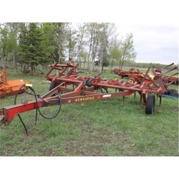 VERSATILE 100 - APPROX 18' CULTIVATOR