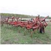 Image 3 : VERSATILE 100 - APPROX 18' CULTIVATOR