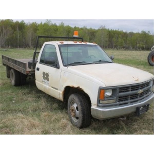 1995 CHEV 1 TON