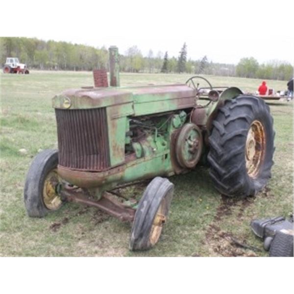 JOHN DEERE MODEL A TRACTOR