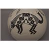 Image 8 : NATIVE AMERICAN ACOMA POTTERY VASE BY CHARMAE SHIELDS NATSEWAY