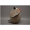 Image 4 : NATIVE AMERICAN ZUNI INDIAN POTTERY OWL BY C LAATE