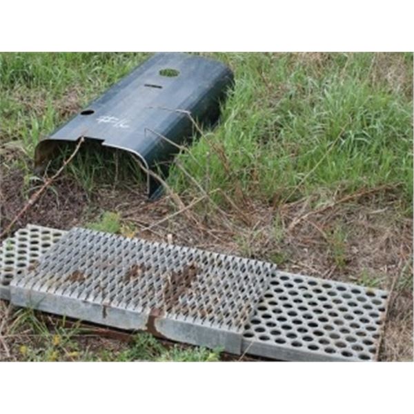 WELDER HOOD COVER & 3 GRATINGS