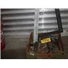Image 1 : SQUARE, MISC TOOLS IN BOX