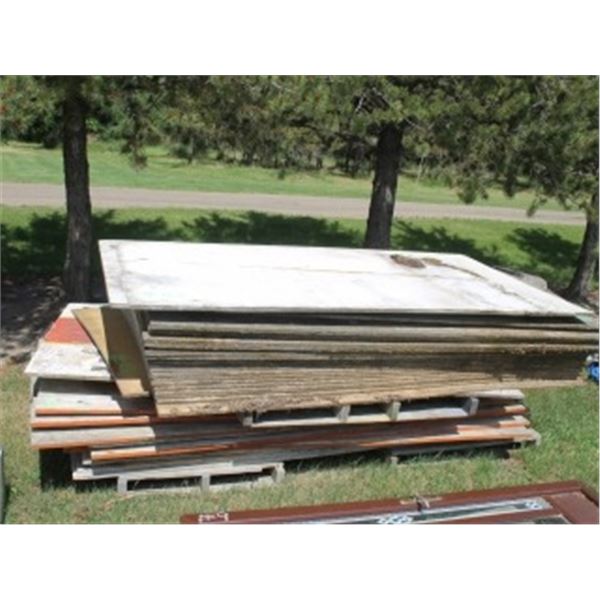 APPROX 33 SHEETS OF VARIOUS PLYWOOD (ALL FOR ONE MONEY)