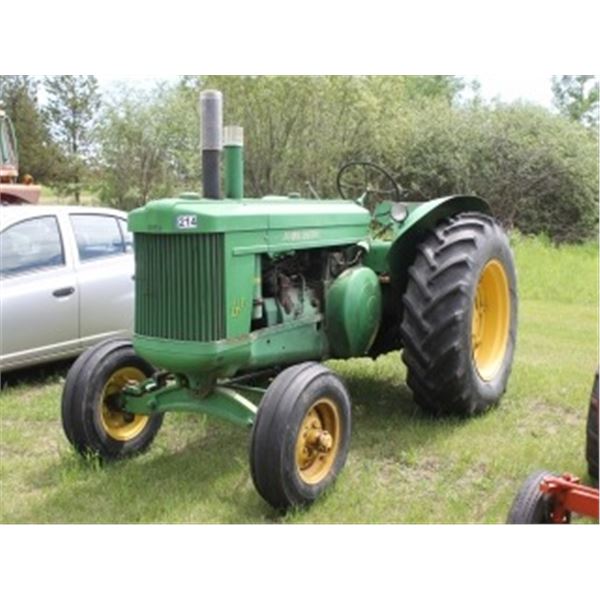 JOHN DEERE 60 STYLED GAS TRACTOR