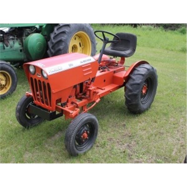 POWER KING 1614 ALL GEAR DRIVE TRACTOR