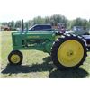 Image 2 : JOHN DEERE MODEL B TRACTOR