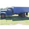 Image 2 : APPROX 1947 DODGE GRAIN TRUCK