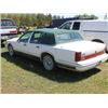 Image 2 : LINCOLN TOWN CAR