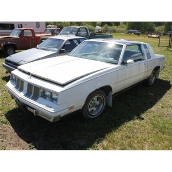 OLDSMOBILE CUTLASS SUPREME