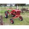 Image 2 : FARMALL CUB MCCORMICK (RED)