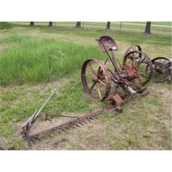 FROST & WOODS (COCKSHUTT HORSE MOWER)