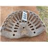 Image 1 : ANTIQUE TRACTOR SEAT