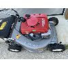 Image 2 : HONDA HR21 PUSH MOWER - APPEARS IN GOOD CONDITION.