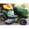 Image 1 : JOHN DEERE L100 LAWN TRACTOR - GOOD WORKING CONDITION