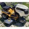 Image 2 : CUB CADET LTZ1045 LAWN TRACTOR