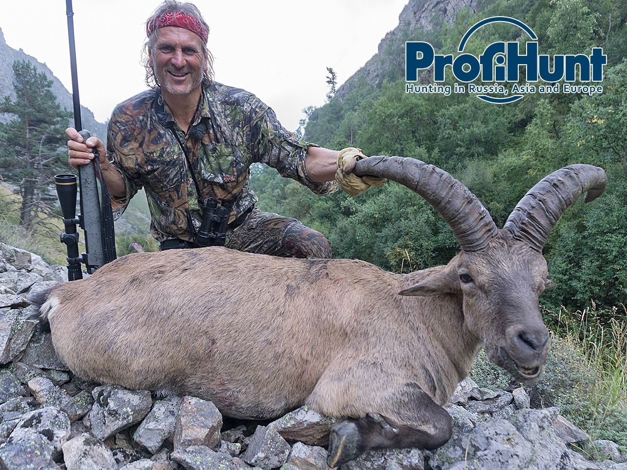 6 - DAY MID-CAUCASIAN TUR HUNT FOR 1 HUNTER IN RUSSIA (Trophy Fee ...