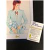 Image 2 : DAVID BOWIE SIGNED 8X10 PHOTO (REAL AUTHENTIC COA)