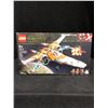 Image 1 : LEGO: STAR WARS "POE DAMERON'S X-WING FIGHTER" BUILDING TOY 75273