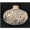 Image 2 : Large Tularosa Pottery Storage Olla