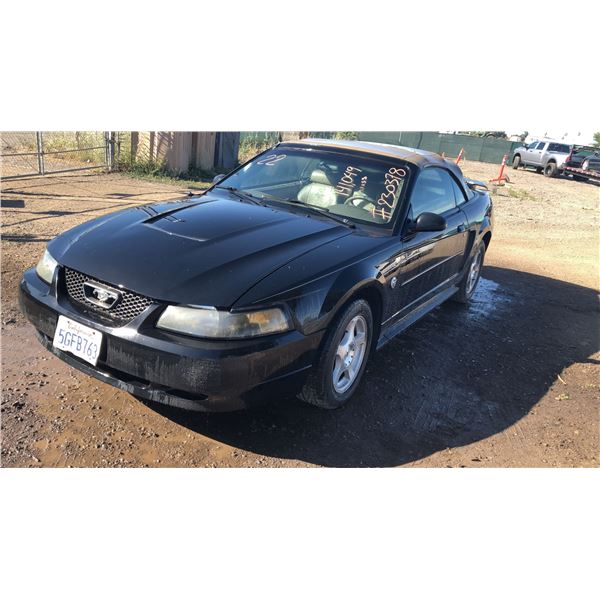 2004 Ford Mustang