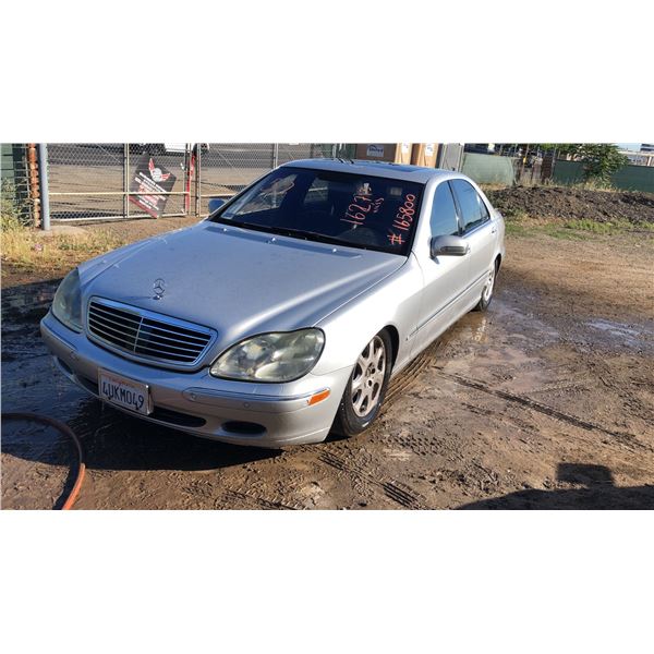 2001 Mercedes-Benz S-Class