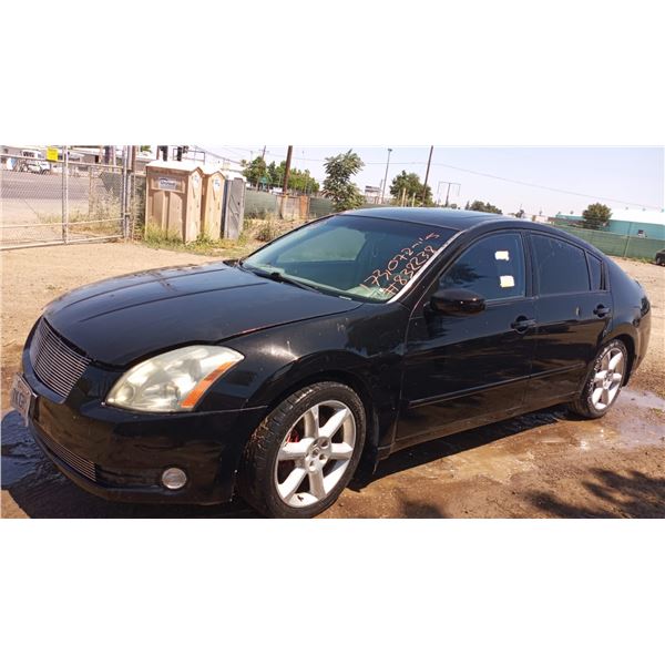 2004 Nissan Maxima