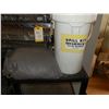 Image 1 : Spill Kit