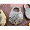 Image 2 : LOT OF SKELETON KEYS & 7 LOCKS