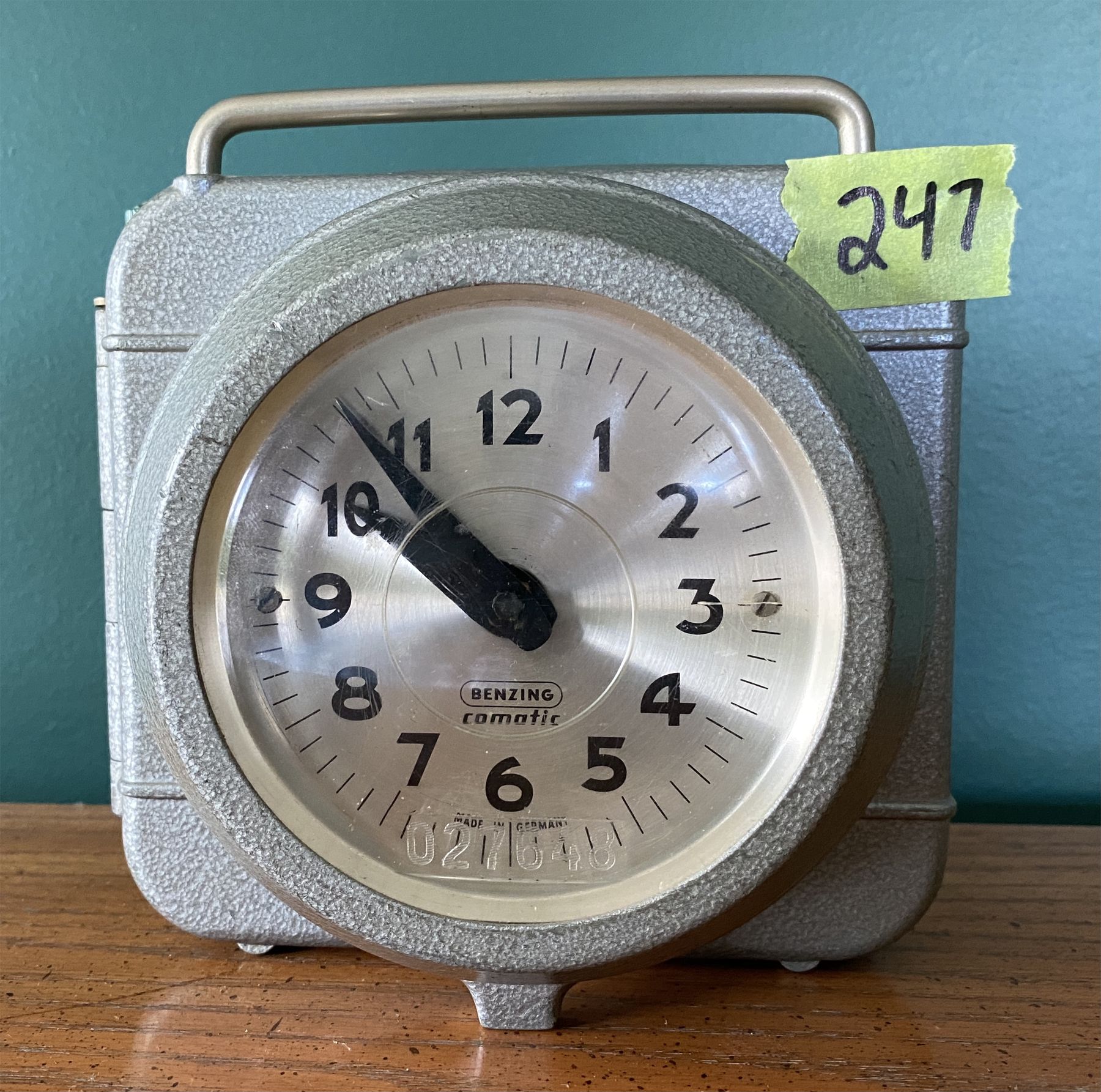 BENZING COMATIC VINTAGE GERMAN PIGEON RACING CLOCK