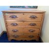 Image 1 : ANTIQUE PINE 4 DRAWER DRESSER WITH ACORN PULLS