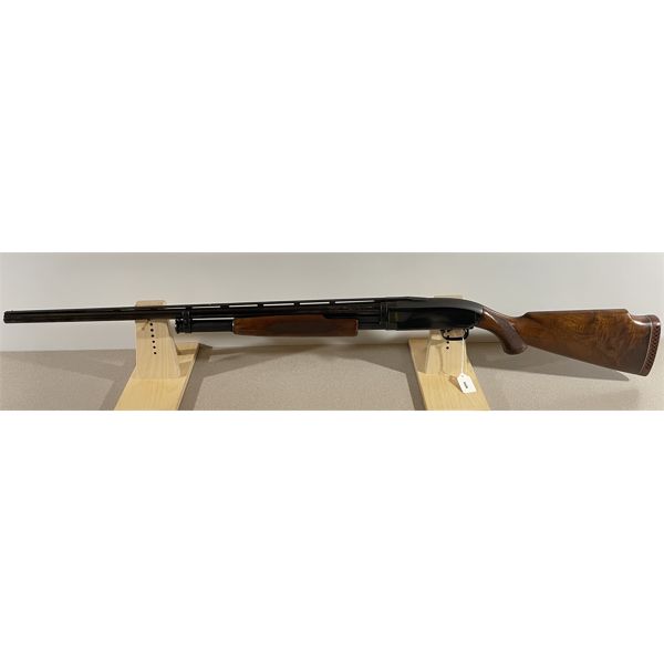 WINCHESTER MODEL 12 IN 12 GA