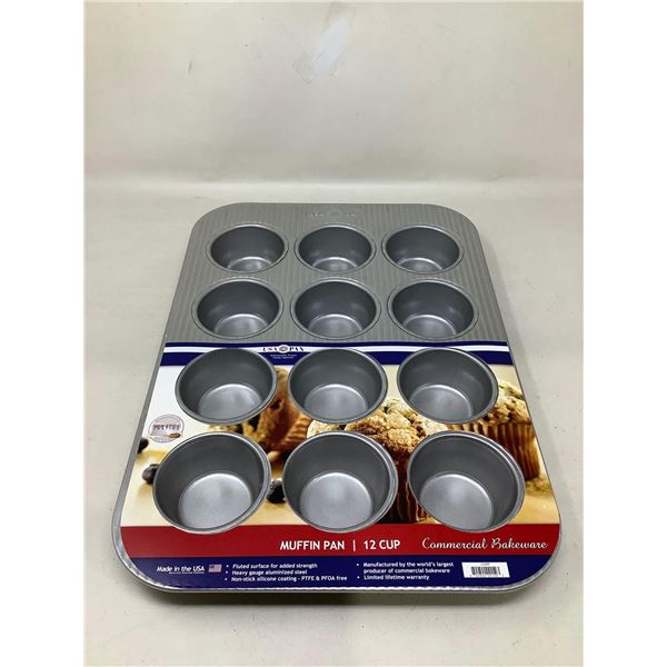 12 Cup Muffin Pan