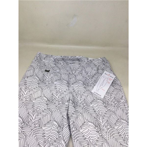 Peck & Peck Ladies Pants Size 8