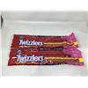 Image 1 : Twizzlers Pull n Peel 652 g Lot Of 2