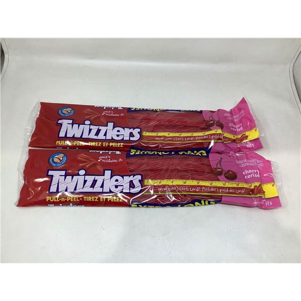 Twizzlers Pull n Peel 652 g Lot Of 2