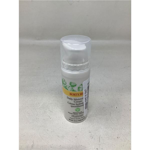 Burts Bees Daily Moisture Cream (51g)