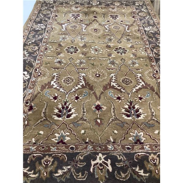 Rosedown Collection Area Rug (7.8ft x 5ft)