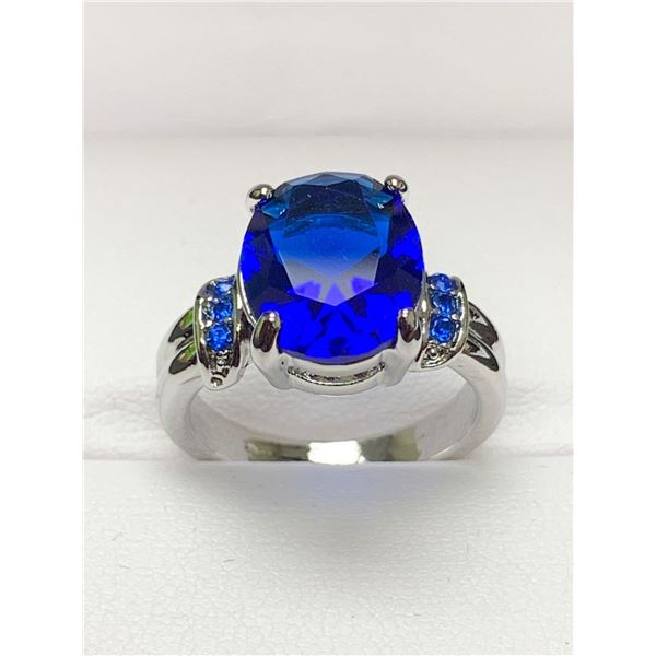 Stunning Silver mount oval cut 1.2 carat solitaire Topaz Style ladies dress ring