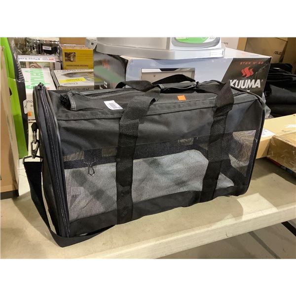 Amazonbasics Small Pet Carrier