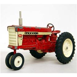 Eska Farmall 560 plastic wheels