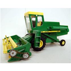 John Deere 6600 2 chain combine