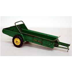 John Deere Long handled manure spreader