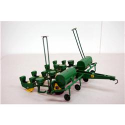 John Deere 2 leg Deer 494 planter