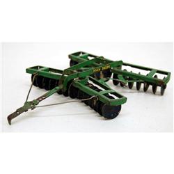 John Deere drag disk